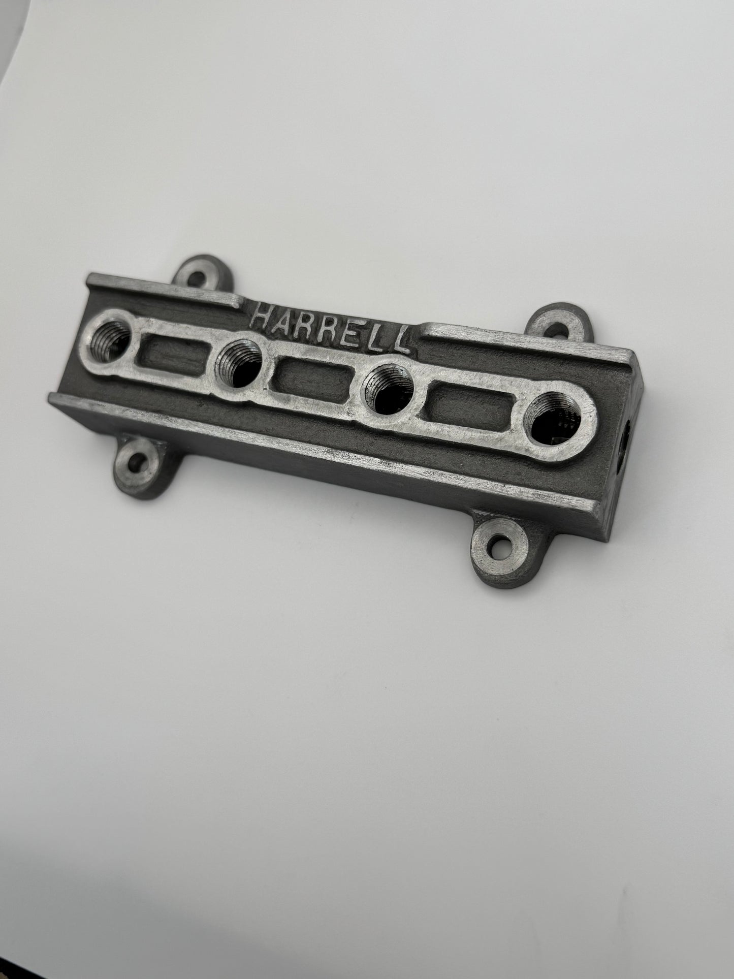 Universal 4 Port Fuel Distribution Block